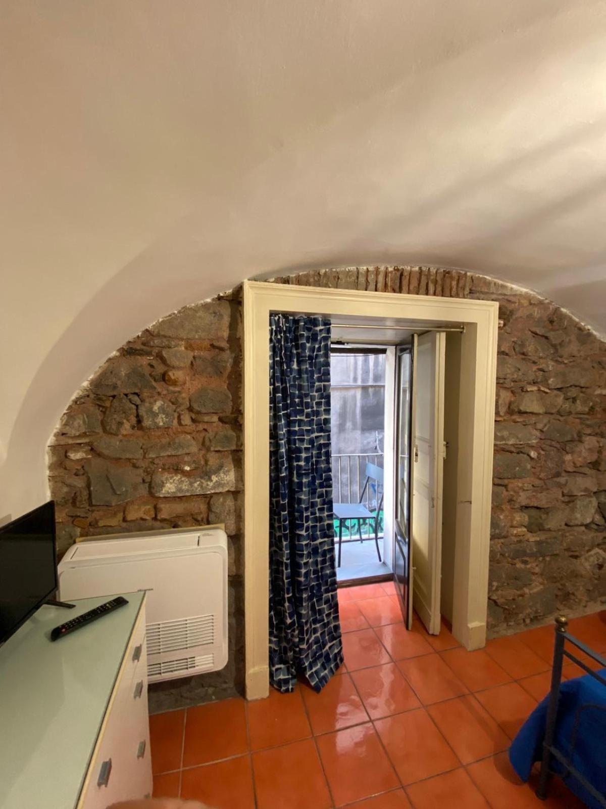 Ciuri Tuttu L'Annu Rooms Катания Экстерьер фото